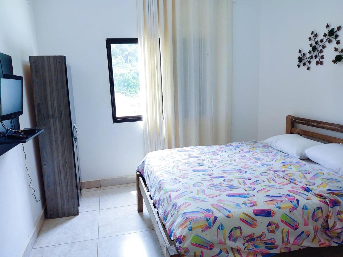 Hostel Dela Tiradentes Bagian luar foto